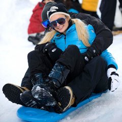 Paris Hilton on vacantion, fashion in winter