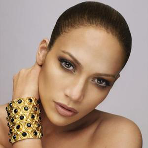 make up for brown eyes photograph