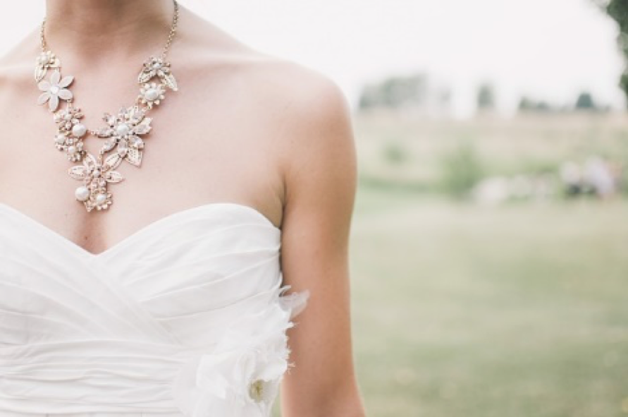 bride statement necklace