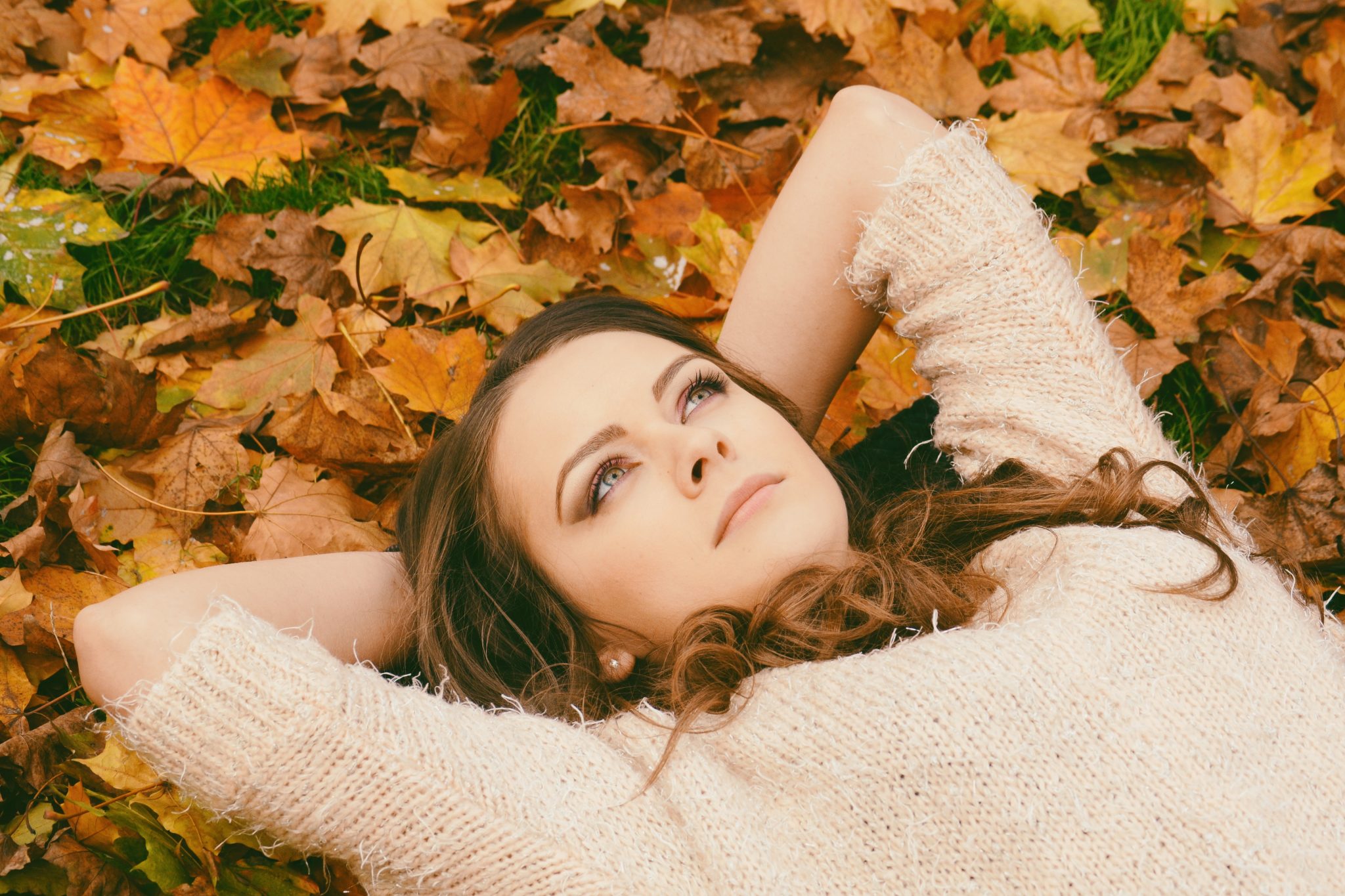 autumn leaves woman