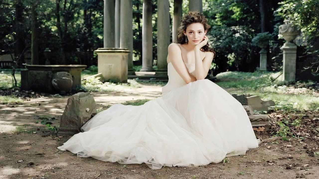 wedding dress